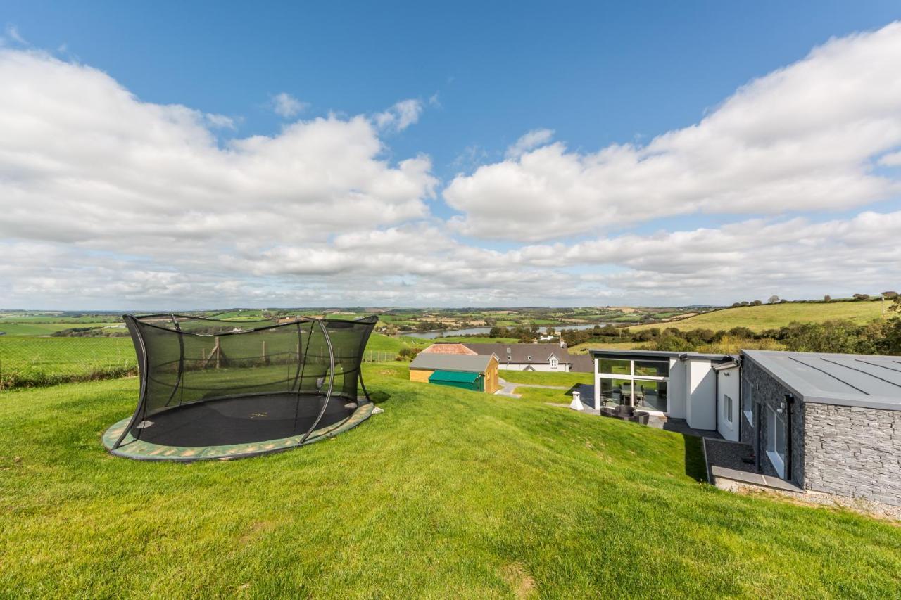 River Views,Kinsale, Hosted By Exquisite Holiday Homes, Sleeps 26 Cork Esterno foto