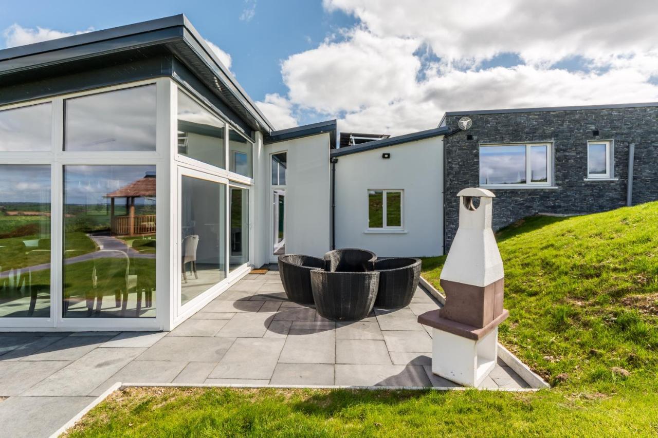 River Views,Kinsale, Hosted By Exquisite Holiday Homes, Sleeps 26 Cork Esterno foto