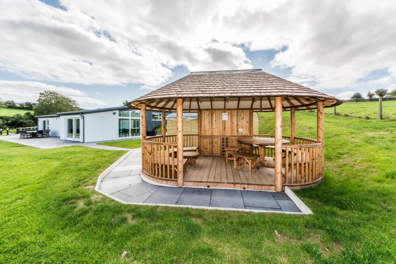 River Views,Kinsale, Hosted By Exquisite Holiday Homes, Sleeps 26 Cork Esterno foto