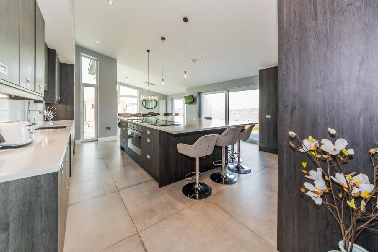 River Views,Kinsale, Hosted By Exquisite Holiday Homes, Sleeps 26 Cork Esterno foto