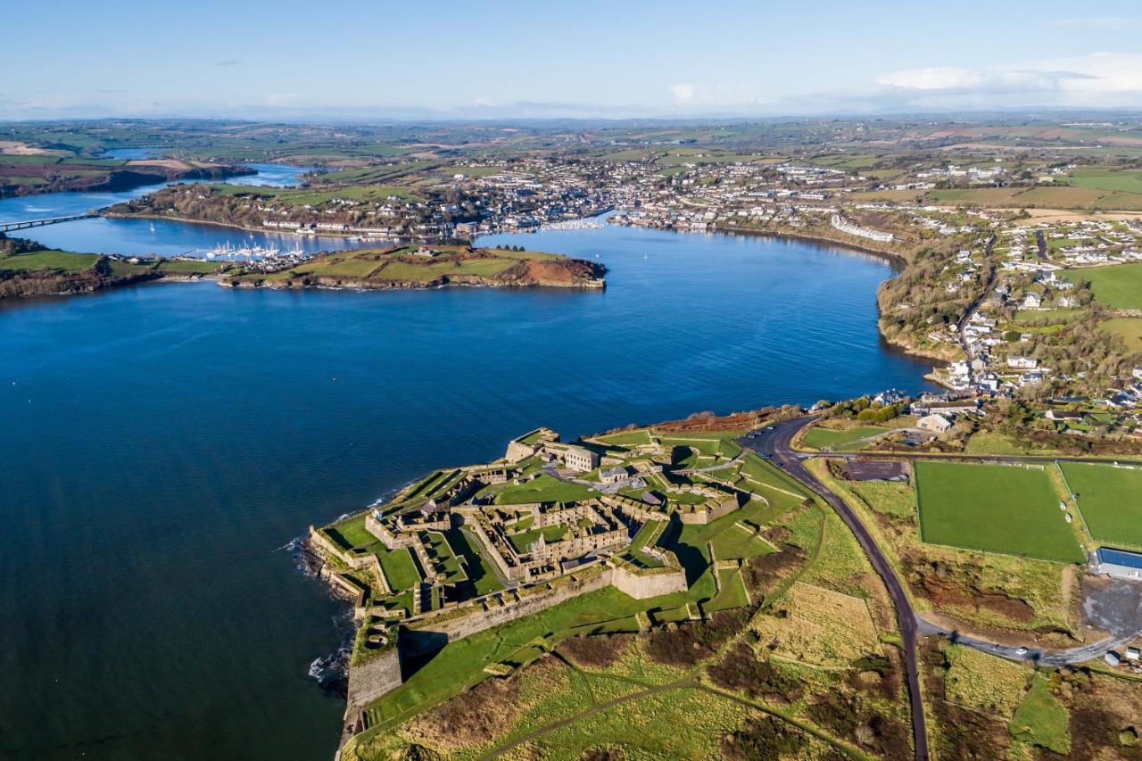 River Views,Kinsale, Hosted By Exquisite Holiday Homes, Sleeps 26 Cork Esterno foto