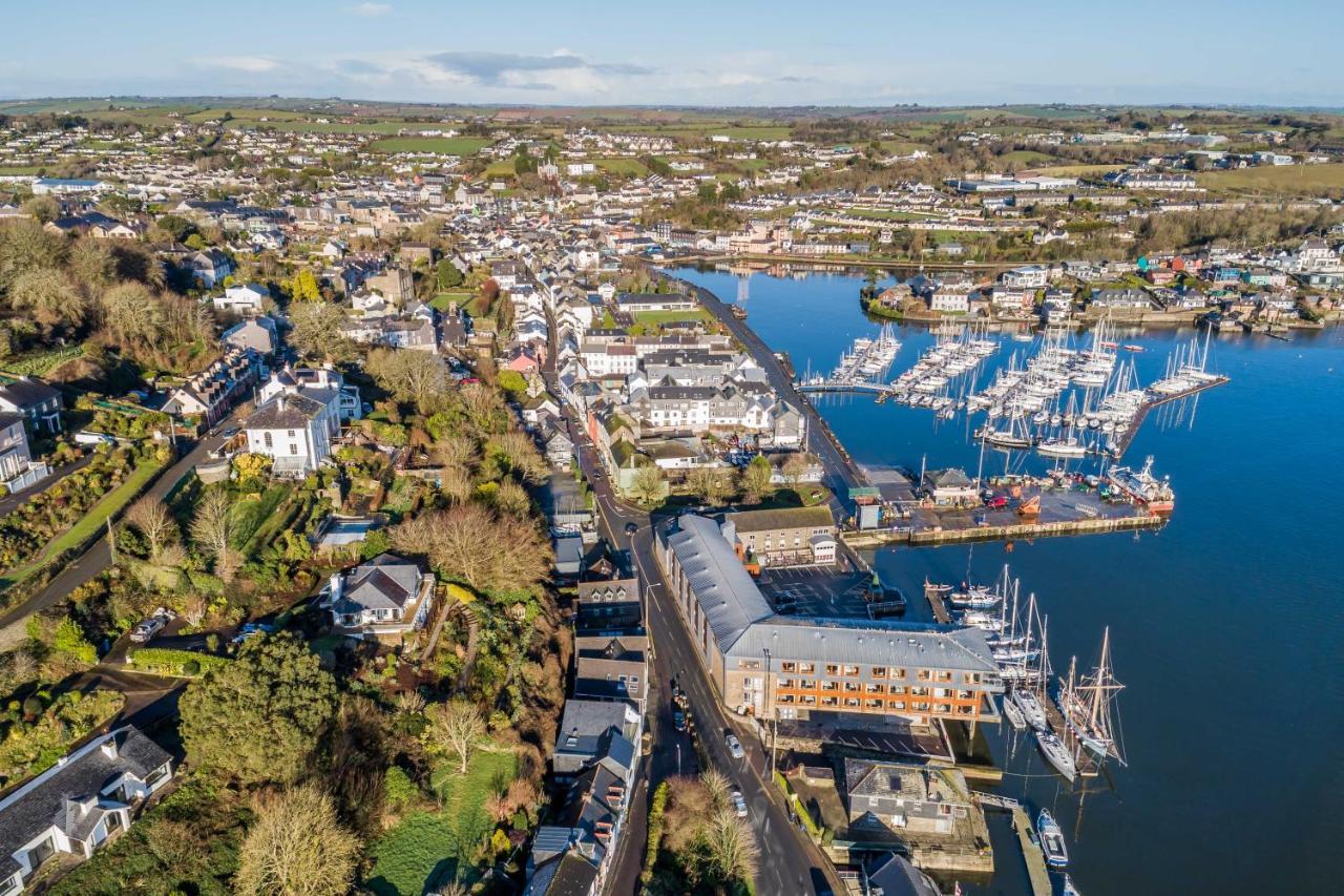River Views,Kinsale, Hosted By Exquisite Holiday Homes, Sleeps 26 Cork Esterno foto